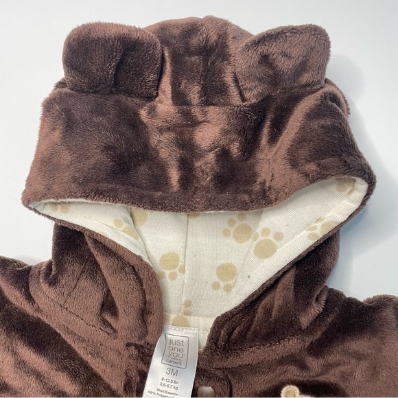 Carter’s 3 Month Winter Mittens Zipper and Hooded Bear Suit PRELOVED - Picture 8 of 15
